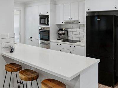 27 Bayvista Rise, Somerville