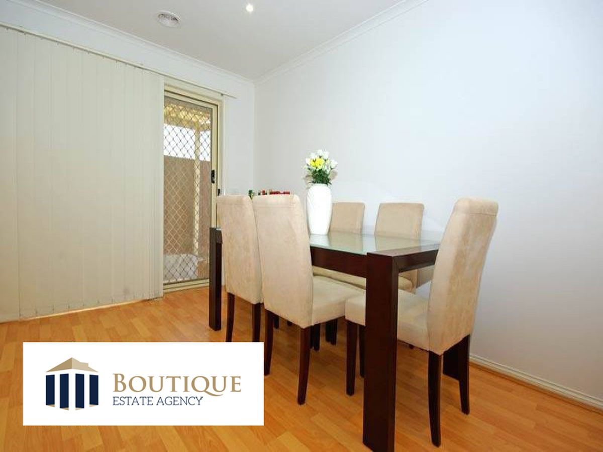 3 / 6-8 Strabane Way, Hampton Park