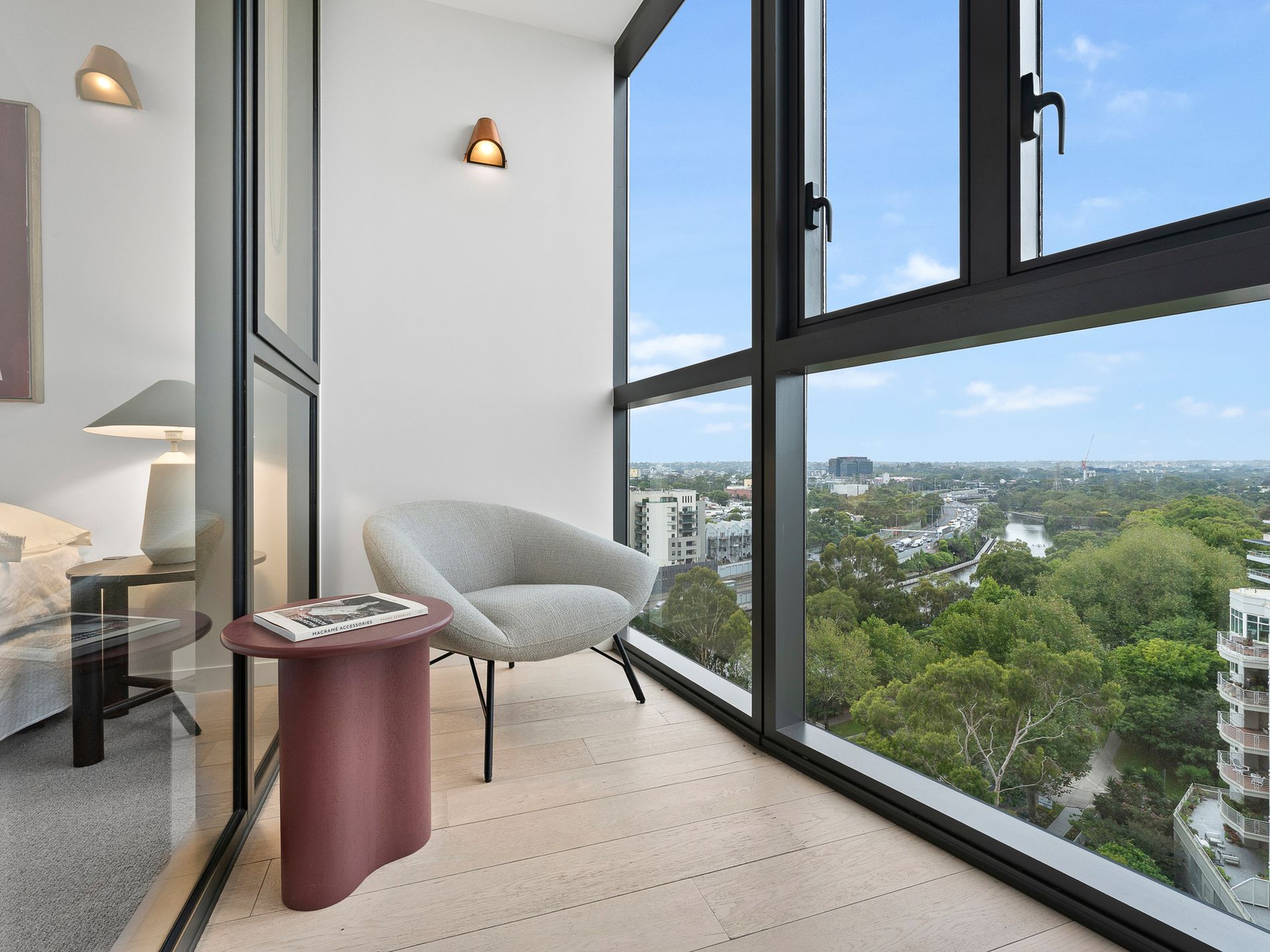 1105 / 681 Chapel Street, South Yarra