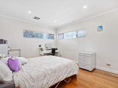 4B Vesta Crescent, Shelley