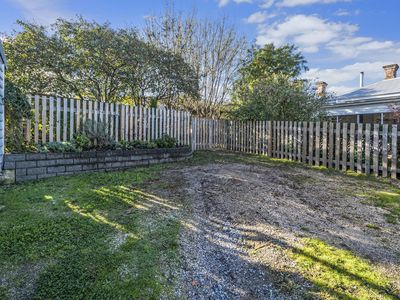 14 Laura Street, West Launceston