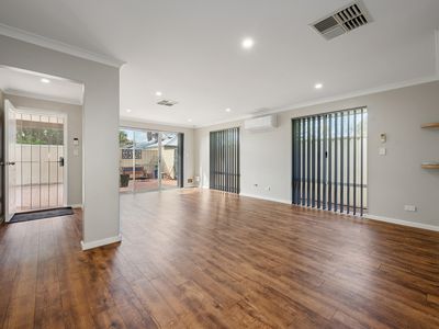 32B Banyard Avenue, Kelmscott