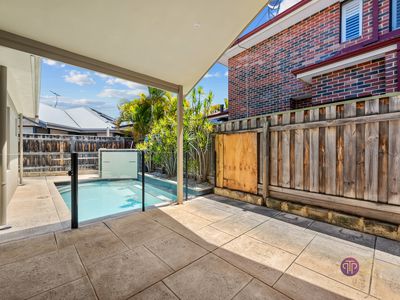 10 Ambleside Way, Canning Vale