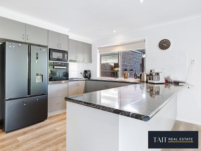 10 Valiant Court, Wangaratta