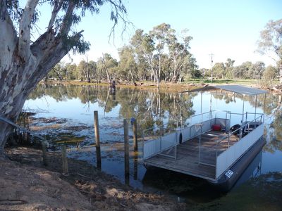 161 R Peaces Road, Leitchville