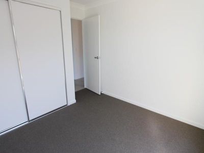 2 / 23 Peregrine Drive, Lowood