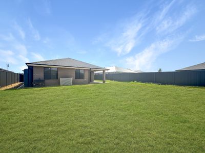 13 Sea Crescent, Dubbo