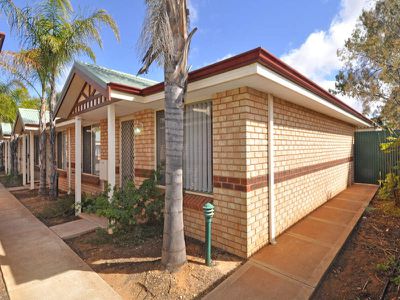 12 / 2 Ochiltree Street, Kalgoorlie