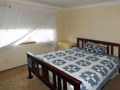 31 River Road, Lake Tabourie