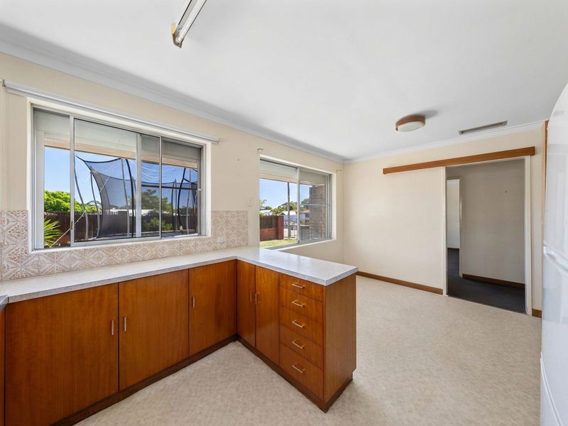 18 Skeahan Street, Spearwood