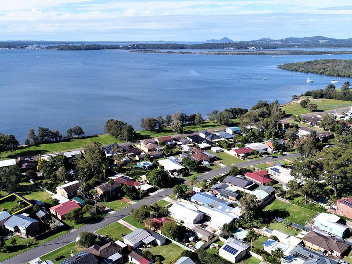 24 Morton Avenue, Lemon Tree Passage, Lemon Tree Passage - Thumbnail 2