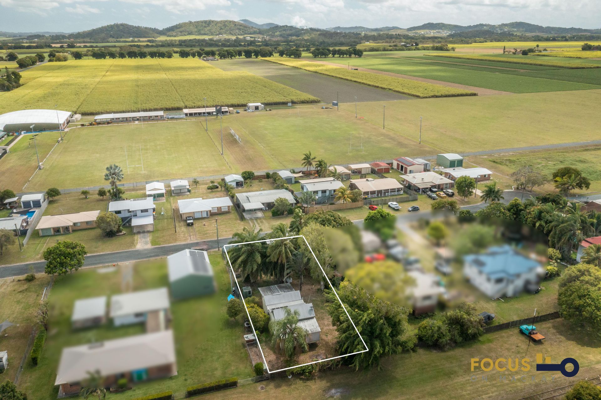 13 Youngs Lane, Walkerston
