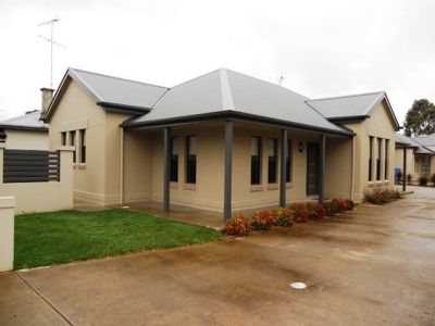 1 / 48 Wehl Street North, Mount Gambier