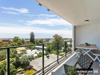 94 / 172 Railway Parade, West Leederville
