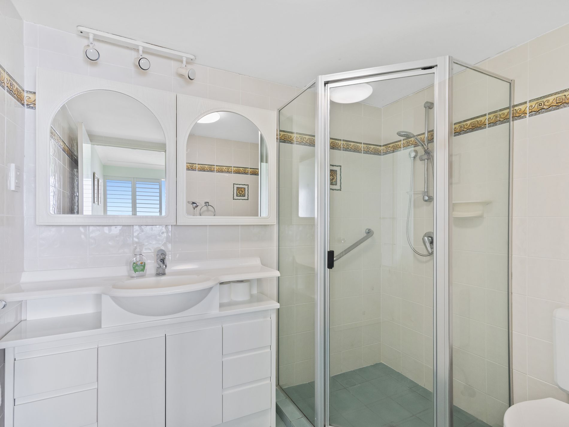 9B / 969 Gold Coast Highway, Palm Beach