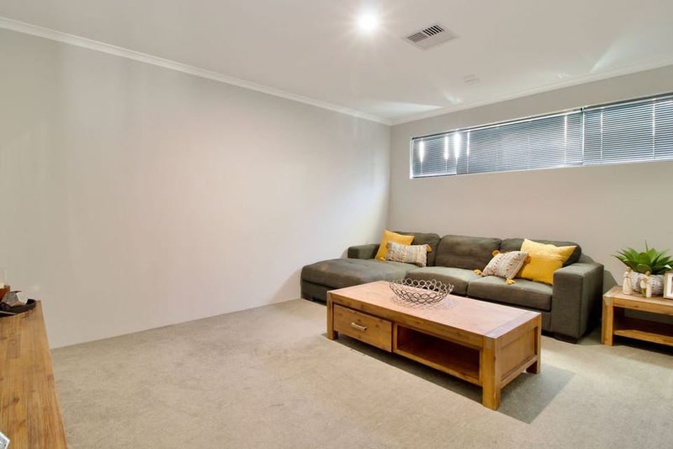14 Gleam Street , Wellard