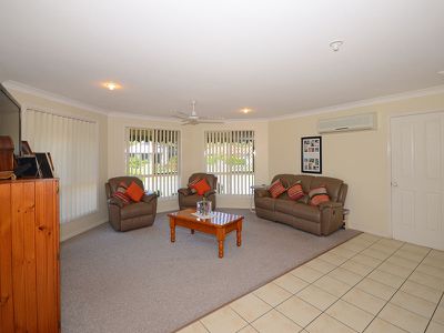 22 JONWEST CLOSE, Torquay
