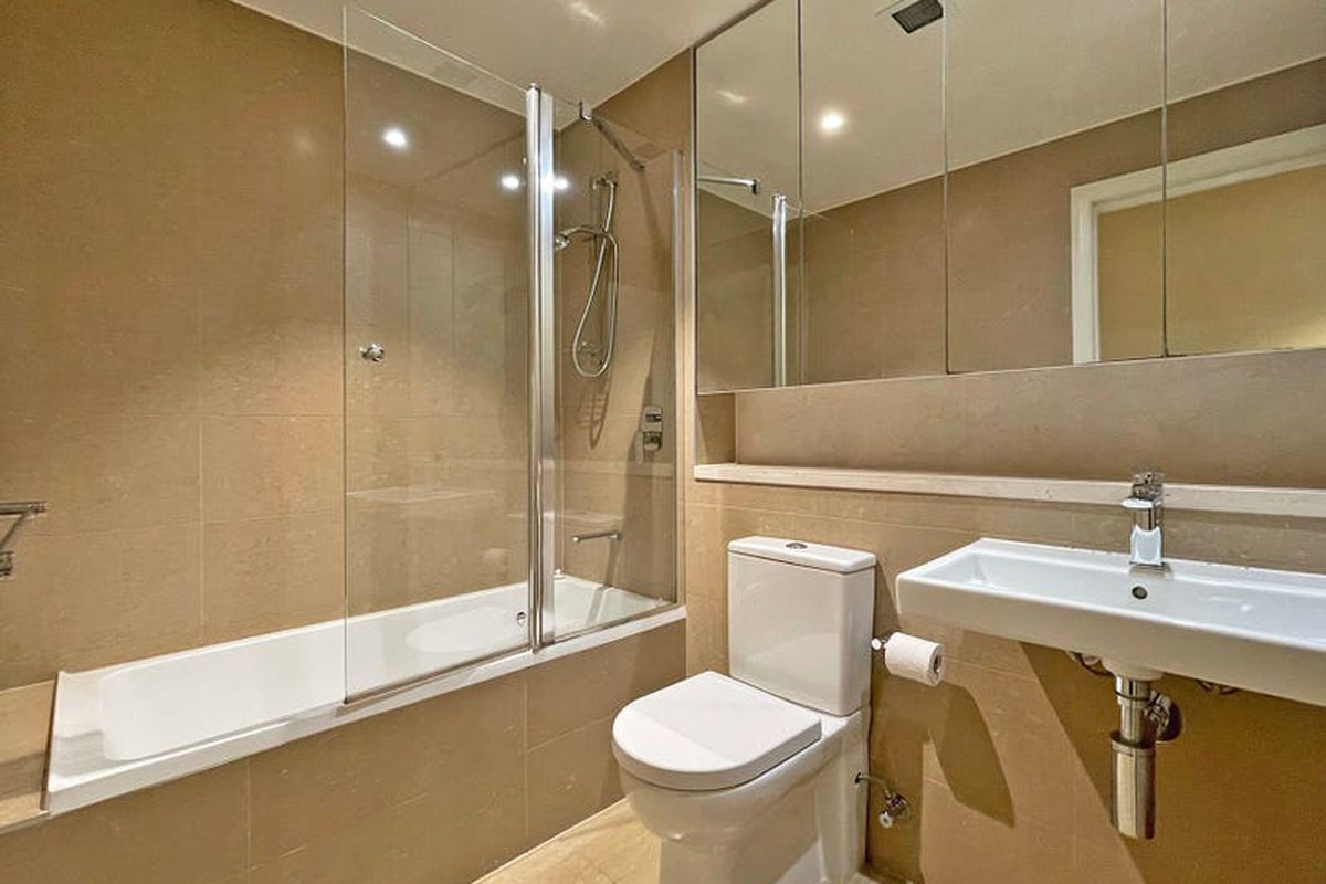 401 / 1 Footbridge Boulevard, Wentworth Point