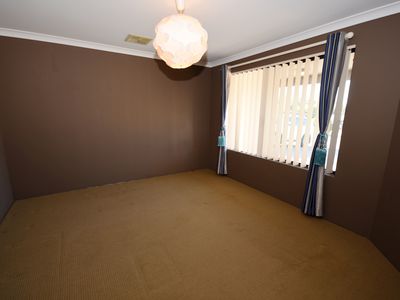 9 Astroloma Drive, Success
