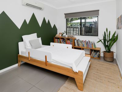 236 Panguna Street, Smithfield