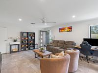 8 / 20 Eminence Lane, Bridgeman Downs