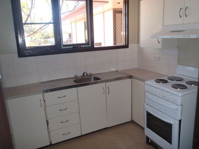 17 Houston Drive, Dubbo