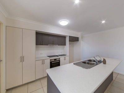 49 Darryl Crescent, Kingaroy