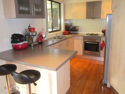 17 Amaroo Avenue, Figtree