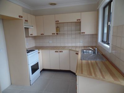 33 Willan Drive, Cartwright