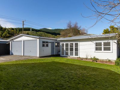 5 Hookway Grove, Paraparaumu