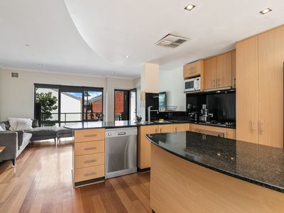 6 Boans Lane, East Perth