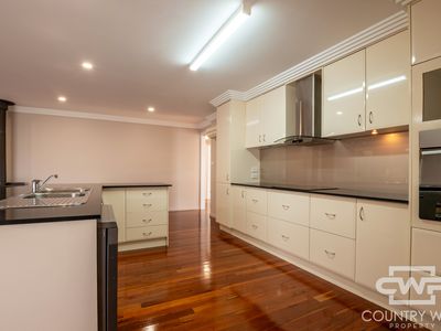 24 Carlisle Close, Glen Innes