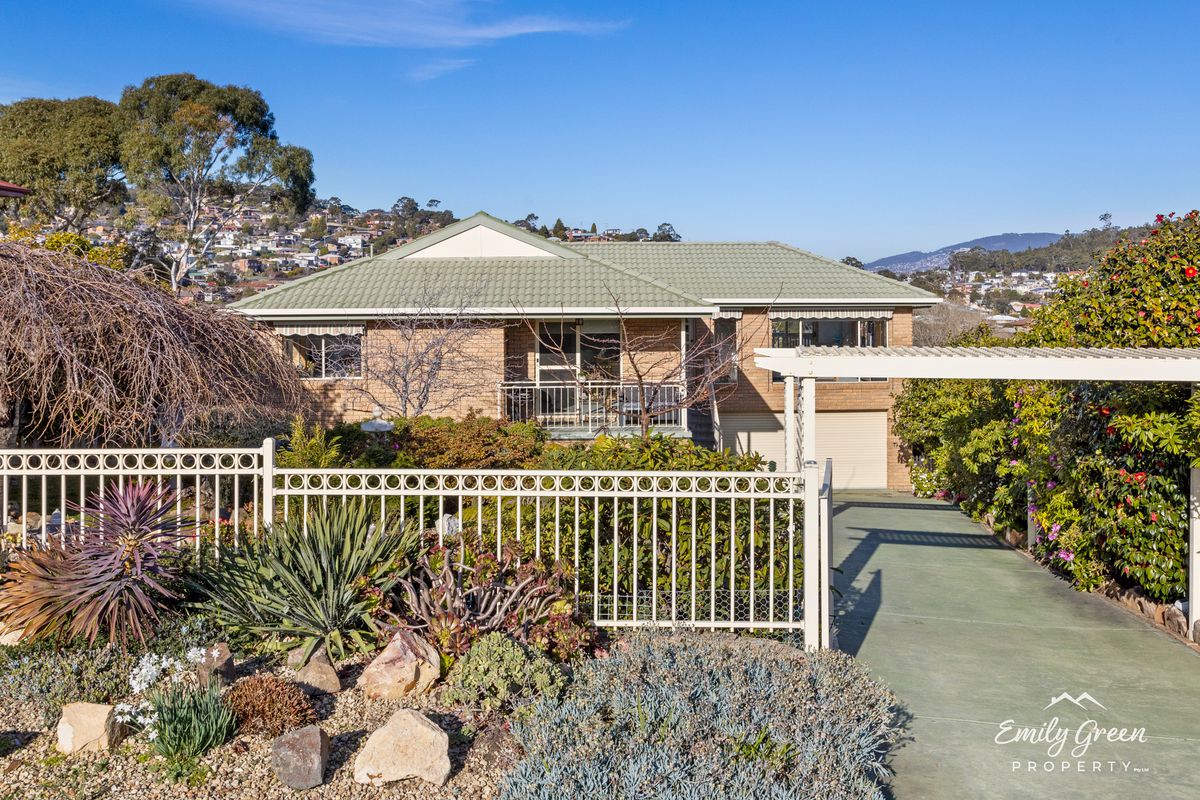 17 Llenroc Street, Geilston Bay