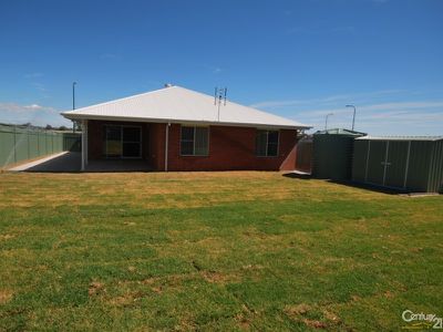 38 Argyle Ave, Dubbo