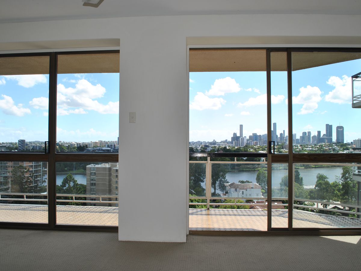 26 / 59 Sir Fred Schonell Drive, St Lucia