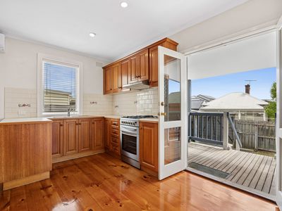 4 Lupton Street, Geelong West