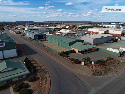 8 Percy Road, Broadwood