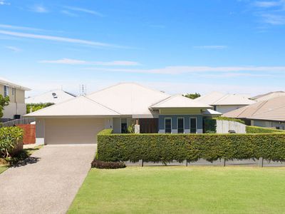 154 The Avenue, Peregian Springs
