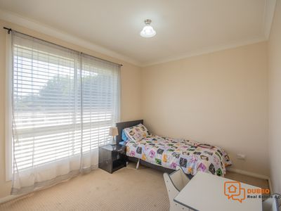 5 Daffodil Court, Dubbo