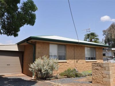 1 / 91 Farnell Street, Forbes