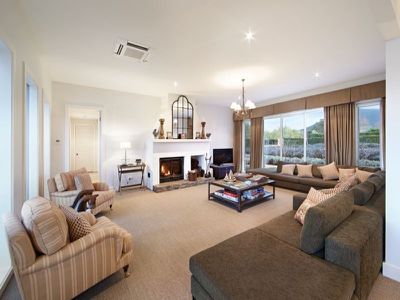19 Hammet Place, Macedon