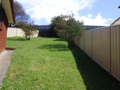 1 / 88 Barina Avenue, Lake Heights