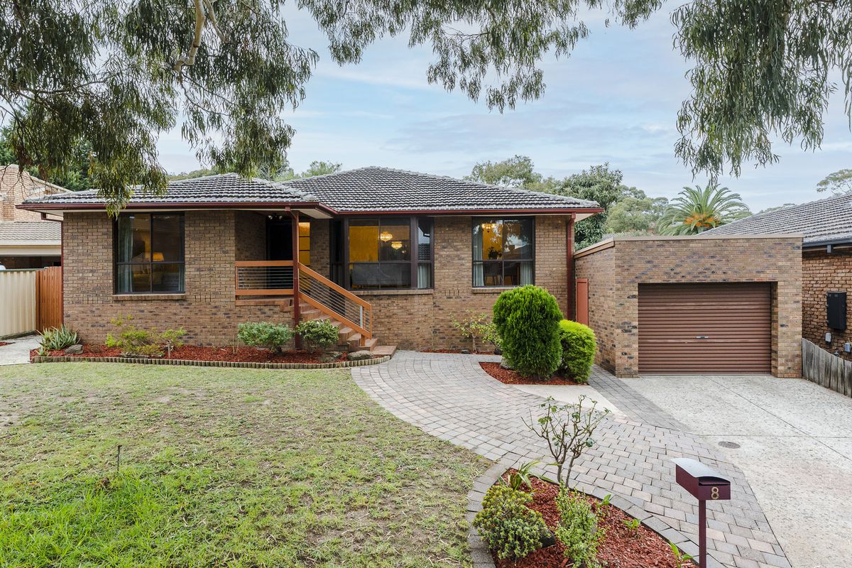 8 Edmund Rice Parade, Watsonia North