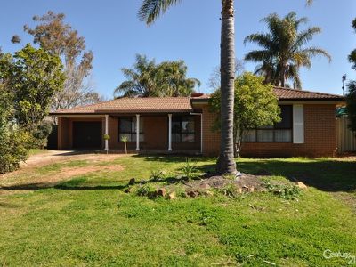 46 Springfield Way, Dubbo