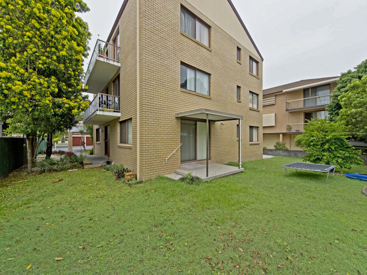 3 / 25 Imperial Parade, Labrador HC Realty