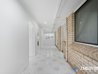 24 Buranda Crescent, St Johns Park