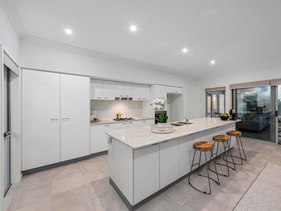 65 Torrens Crescent, Wakerley