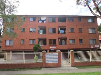 19 / 10-12 Forbes Street, Warwick Farm