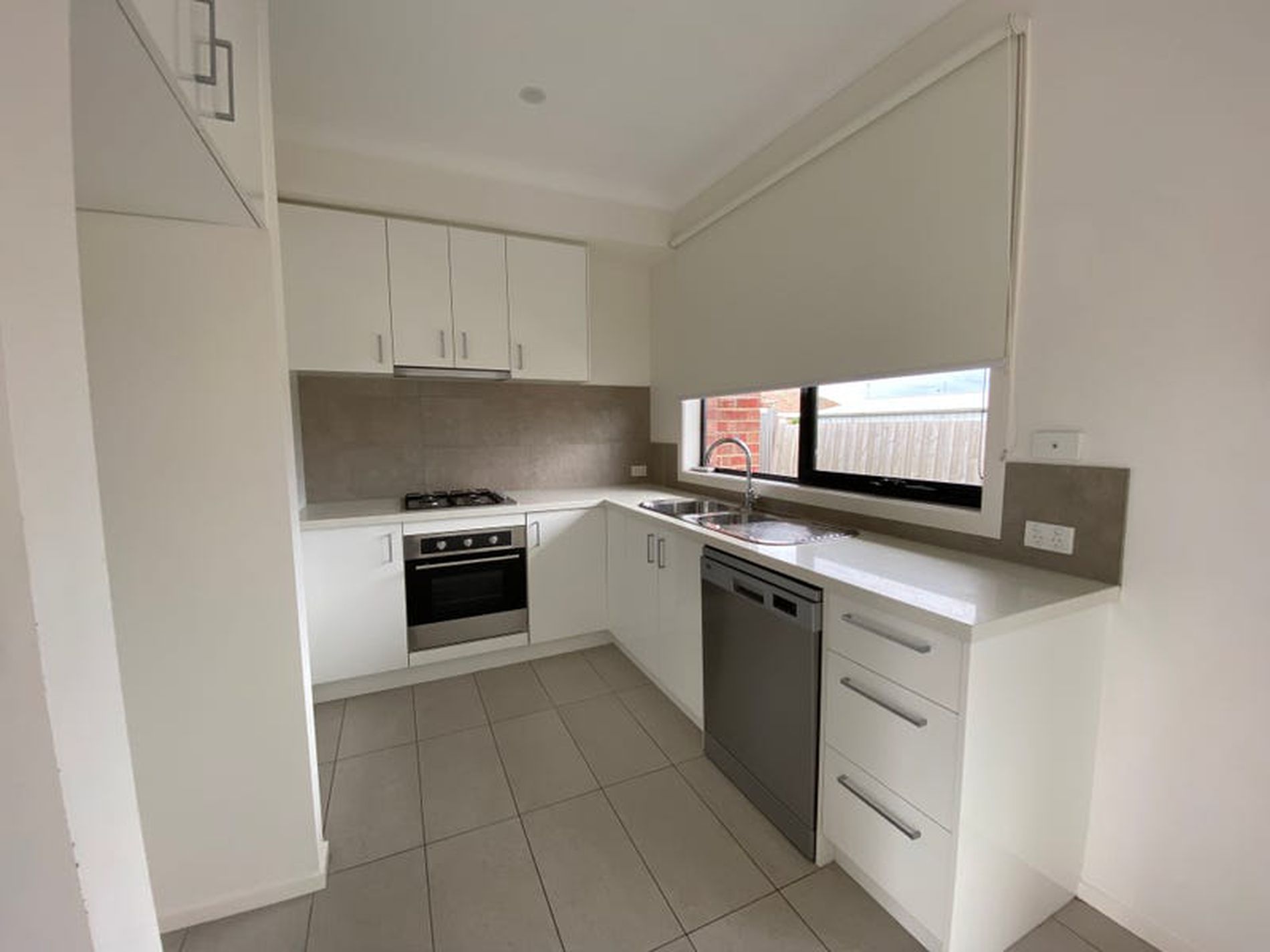 3 / 15 Church Street, Belmont