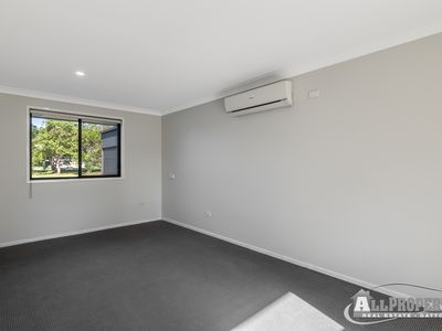 28 Eileen Court, Kensington Grove